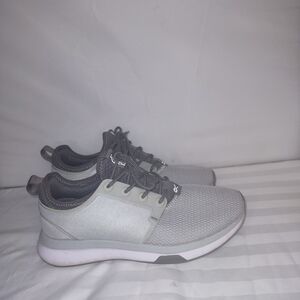 KURU Atom Cloud 8 Wide Gray white Mesh Running Shoes Athletic Sneakers womens